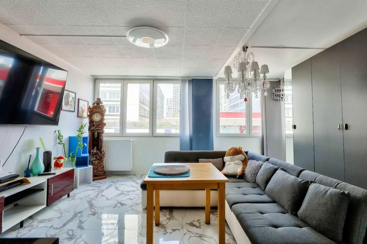 Stunning 1 Bedroom Flat Near Place D'Italie Paris France